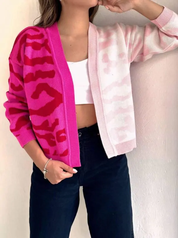 Cardigan neón fucsia🌸🤍 - Imagen 2